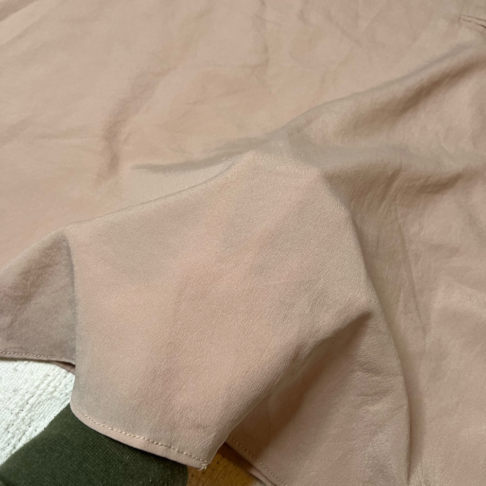 Basic sheer top. - Picture 4 of 7